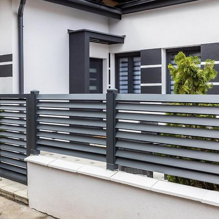 Rubikon Free Parking Apartmani Dusanovac Luaran gambar